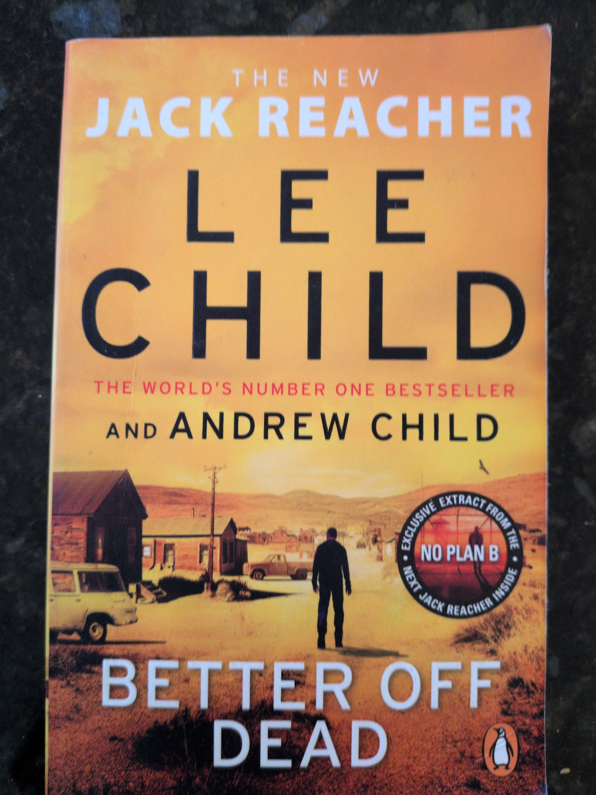Actual photographed front cover of Better Off Dead by Lee Child and Andrew Child