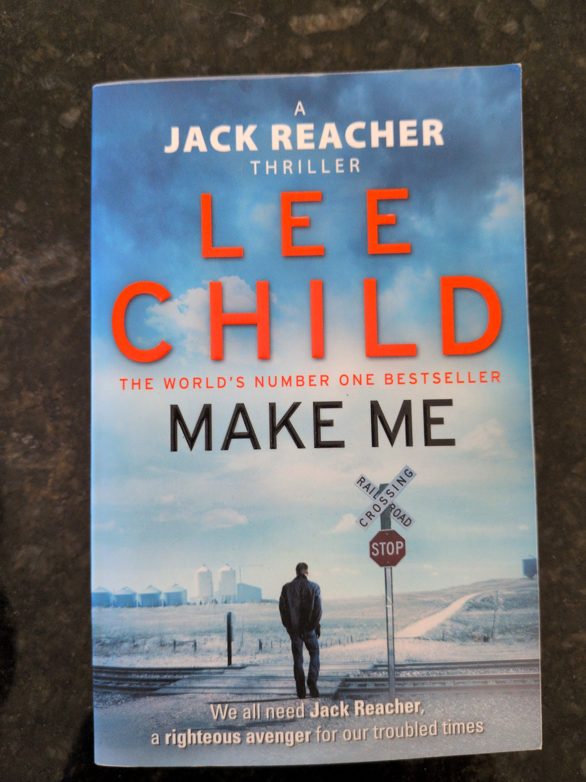 Actual photographed front cover of Make Me by Lee Child — Copy 2