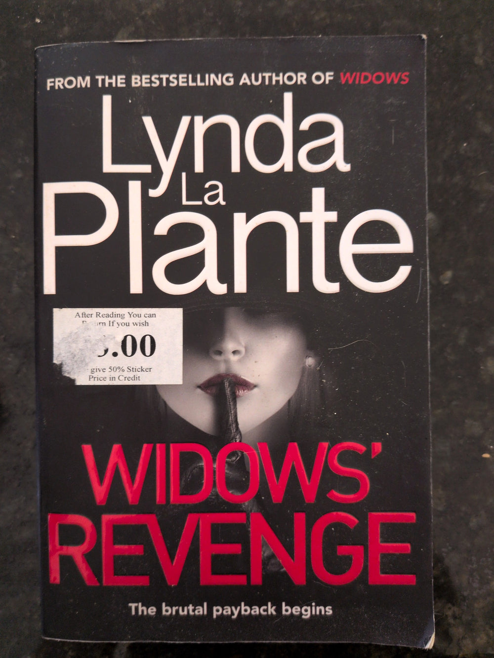 Actual photographed front cover of Widows’ Revenge by Lynda La Plante — Copy 1