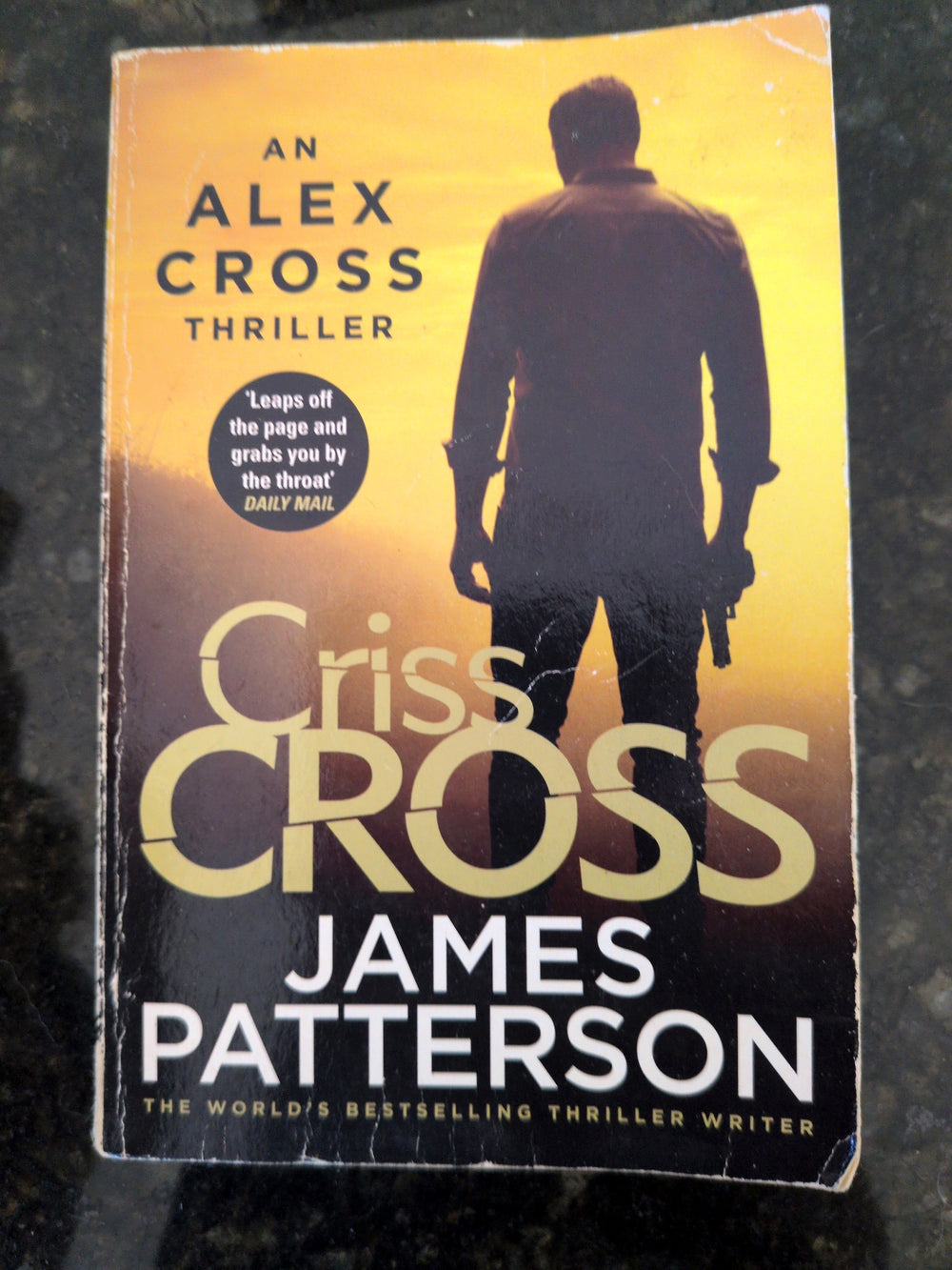 Actual photographed front cover of Criss Cross by James Patterson