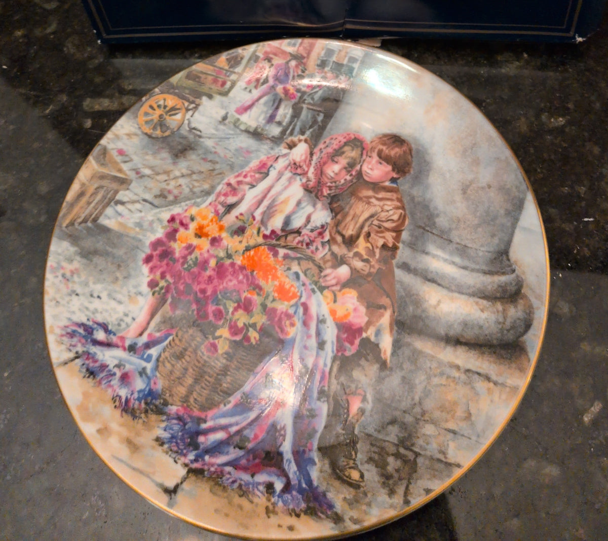 Actual photographed item: Royal Doulton The Flower Seller’s Children Collectors Plate (Boxed)