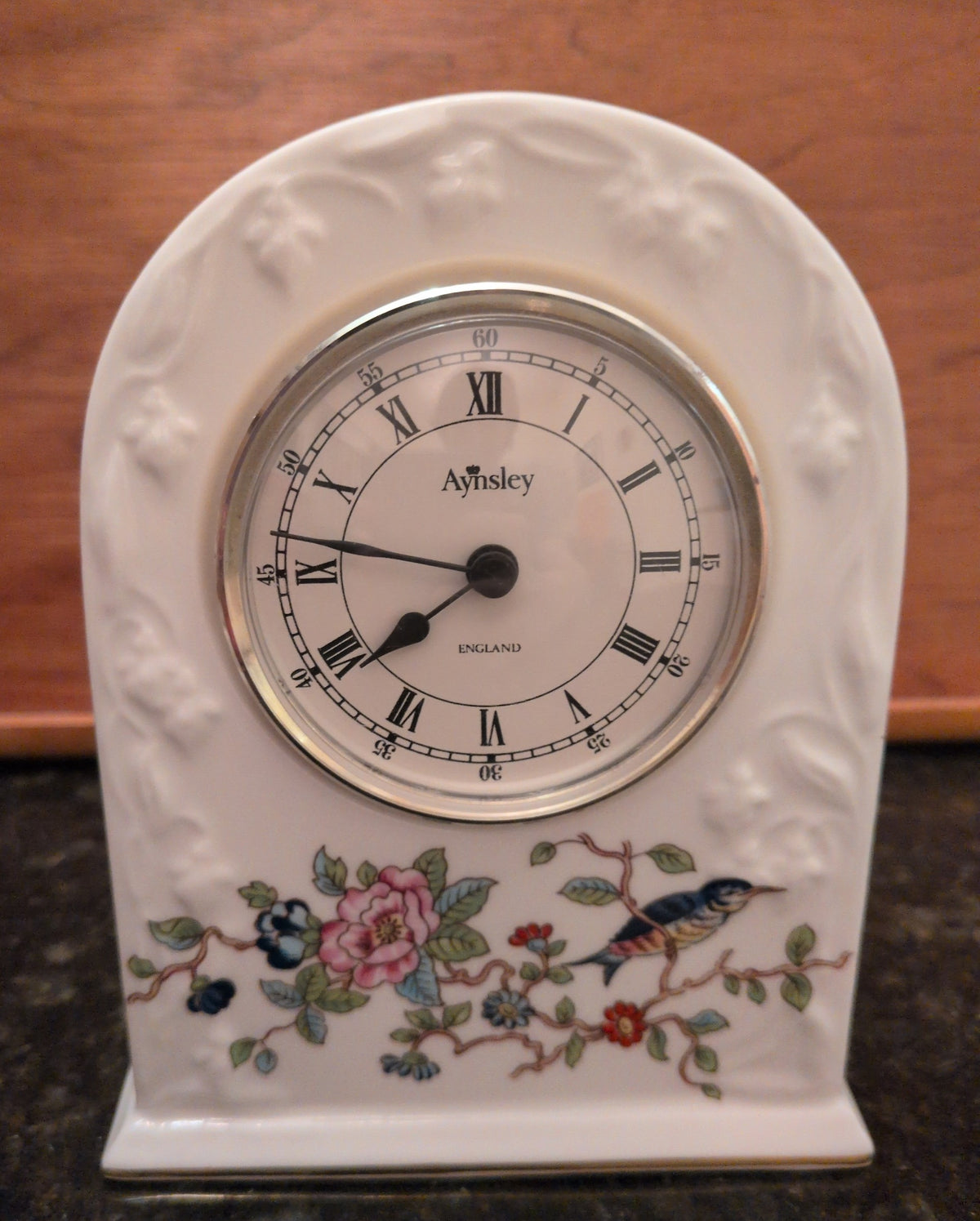 Actual photographed item: Aynsley Pembroke Mantel Clock